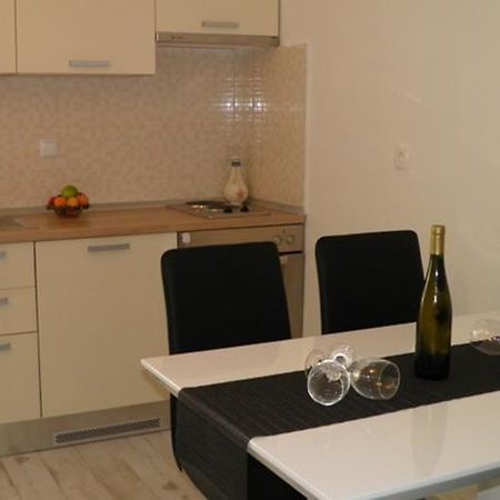 Apartment Leptir Podstrana Phòng bức ảnh